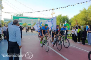 Read more about the article “Халқаро автомобилсиз кун” муносабати билан веломарафон мусобақаси ташкил этилди.